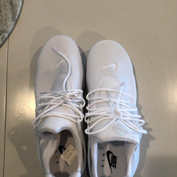 Nike Prestos - Picture 3 of 6